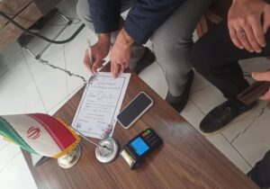 کمک هشتاد سه میلیون ریالی خیر نیک سرشت اراکی جهت کمک به آزادی محکومین جرائم غیر عمد استان مرکزی