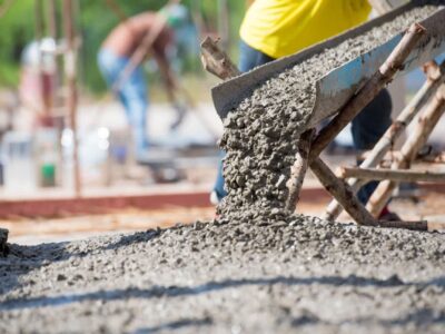 اهدا مبلغ یک میلیارد ریالی توسط شرکت کنارک تولید بتن