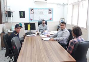 بدهکار ساوجی با دستان بخشنده یک سرباز وظیفه آزاد شد