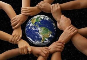 موسسه خیریه مکتب المهدی باعث آزادی یک زندانی نیازمند محکوم مالی شد