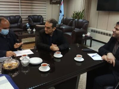 دیدار مدیر نمایندگی ستاد مردمی دیه استان مرکزی با مدیر شعبه مرکزی بانک صادرات استان