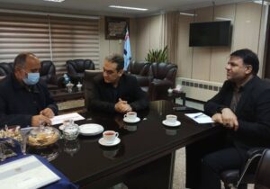 کارکنان شعب بانک صادرات استان در پرداخت بخشی از بدهی نه نفر از زندانیان جرائم غیر عمد مشارکت نمودند